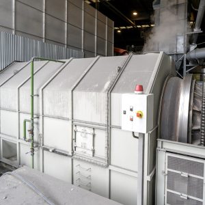 Refial once again relies in GHI for the expansion of their aluminium recycling plant and recover the aluminium content in the salt slag from their rotary furnaces with a state-of-the-art cooling system. The equipment was supplied in collaboration and under the technology of Befesa. The results are outstanding!